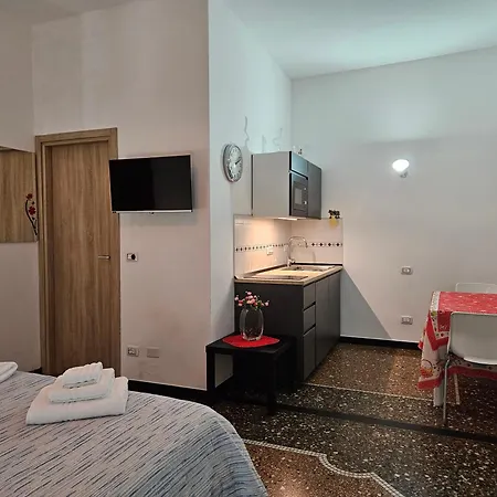 House Leomar Di Sara Genua