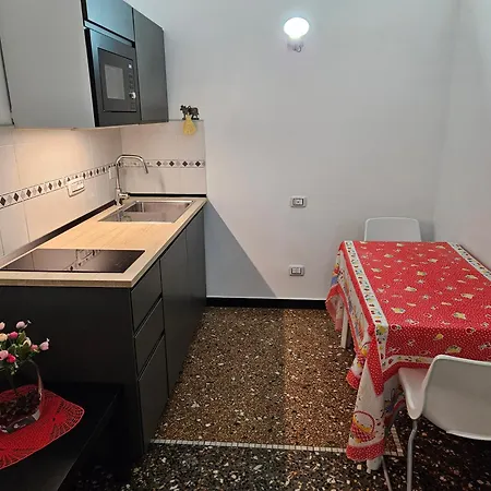 House Leomar Di Sara *