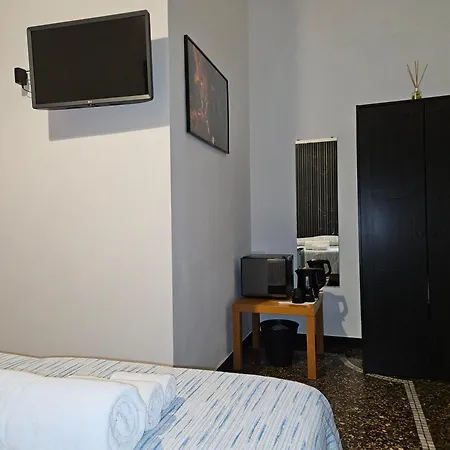 House Leomar Di Sara Genua