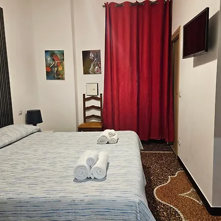 House Leomar Di Sara - Gaslini Πανσιόν 3*