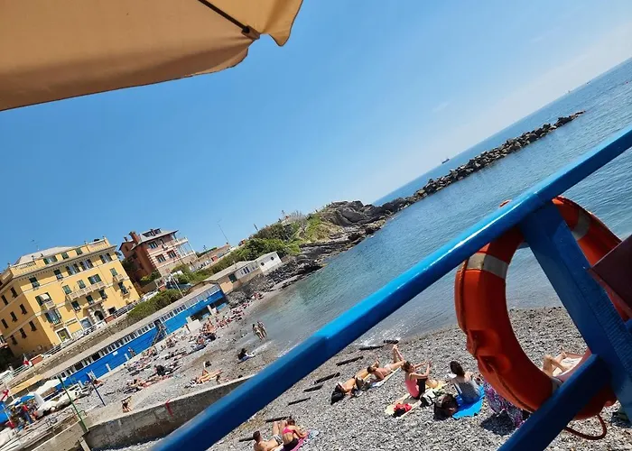 Gasthof House Leomar Di Sara - Gaslini Genua