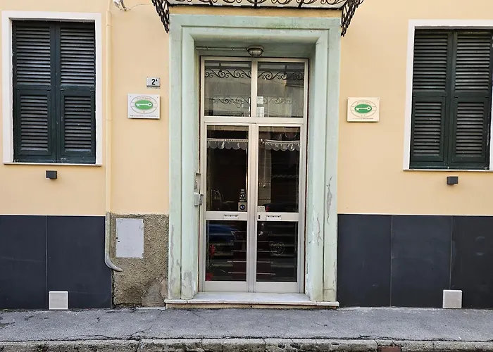 House Leomar Di Sara - Gaslini 3*